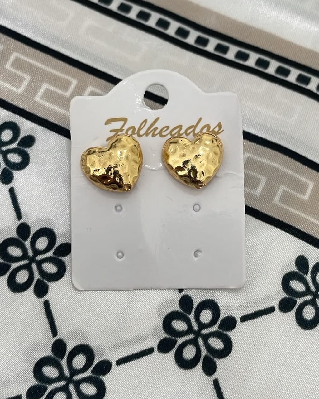 Brinco Dourado Coração Pequeno